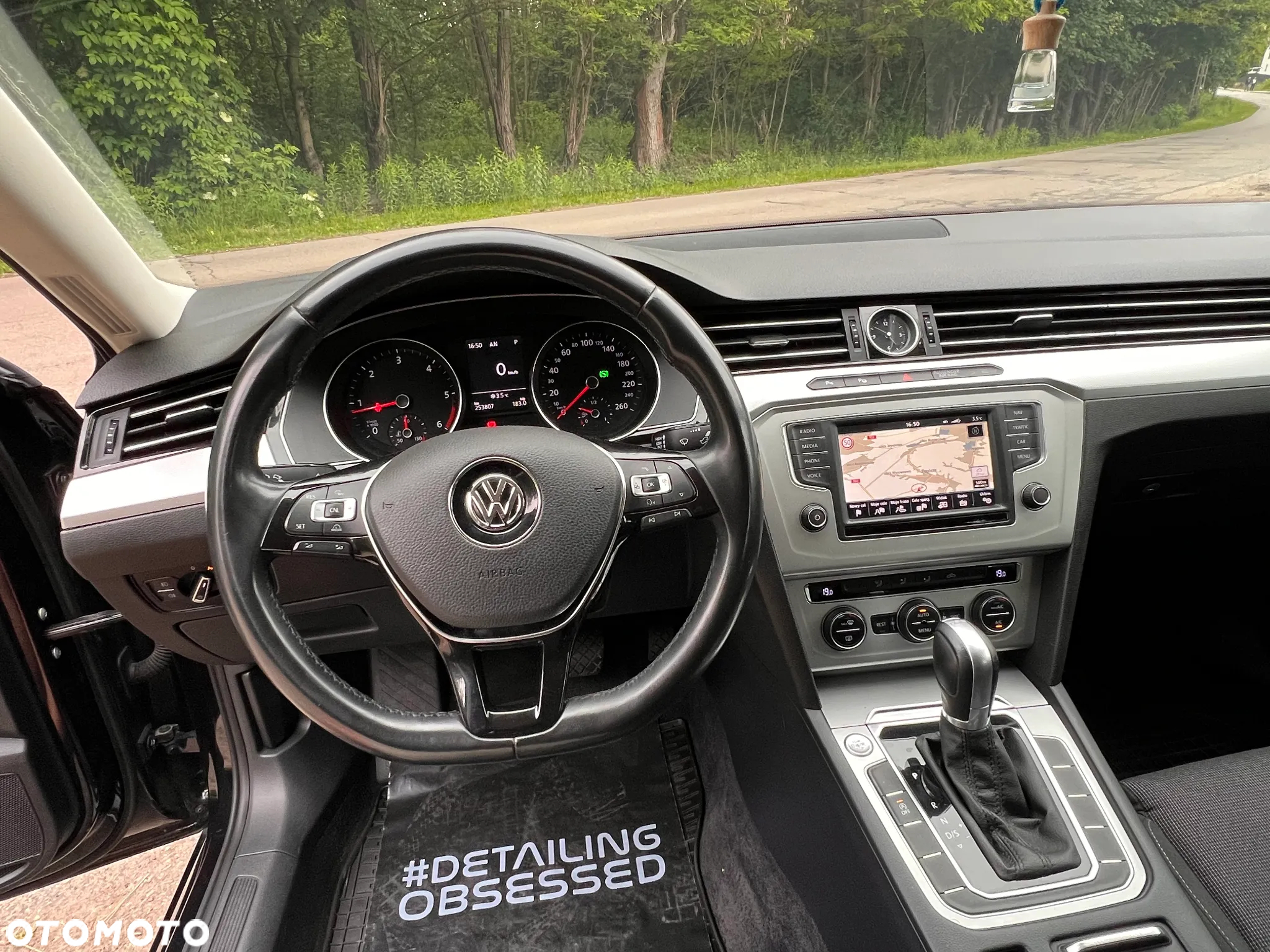 Volkswagen Passat 2.0 TDI BMT Trendline DSG7 - 27