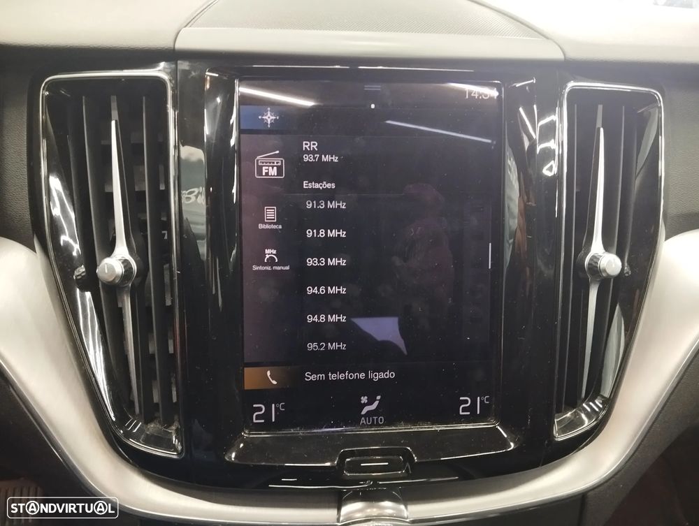 Volvo XC 60 2.0 T6 PHEV Inscription AWD - 31