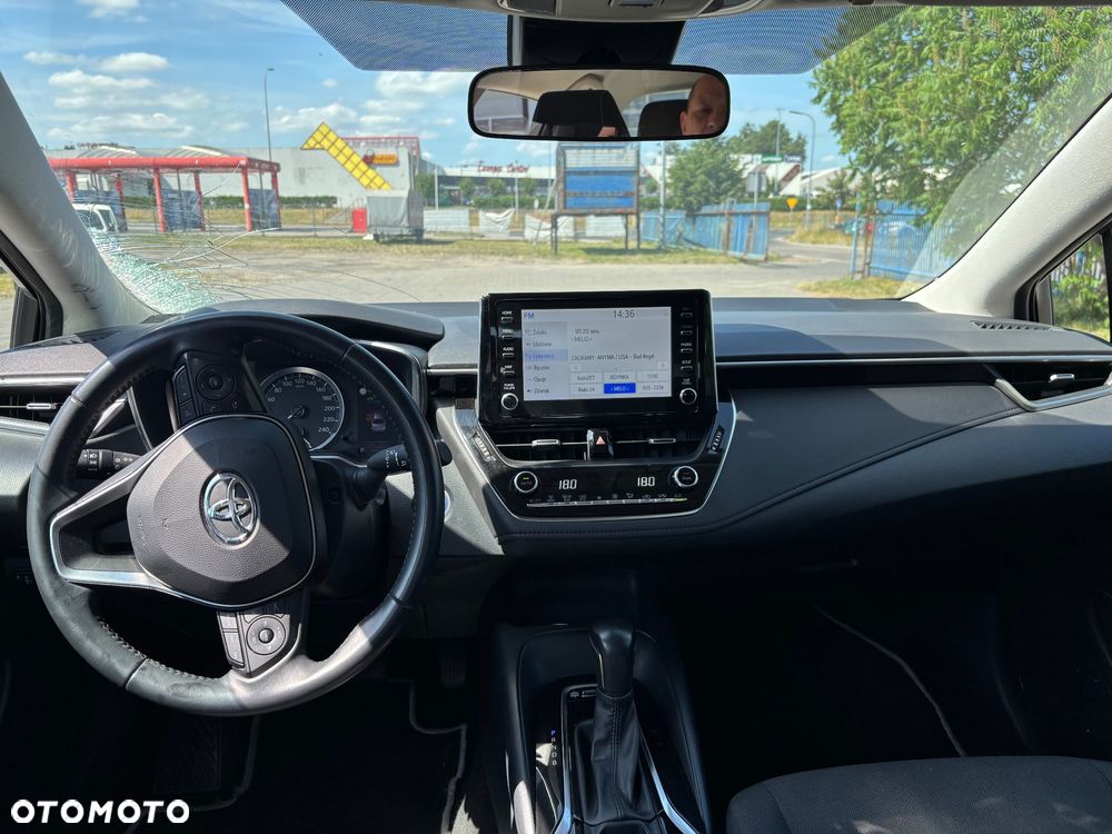 Toyota Corolla 1.8 Hybrid Executive - 13