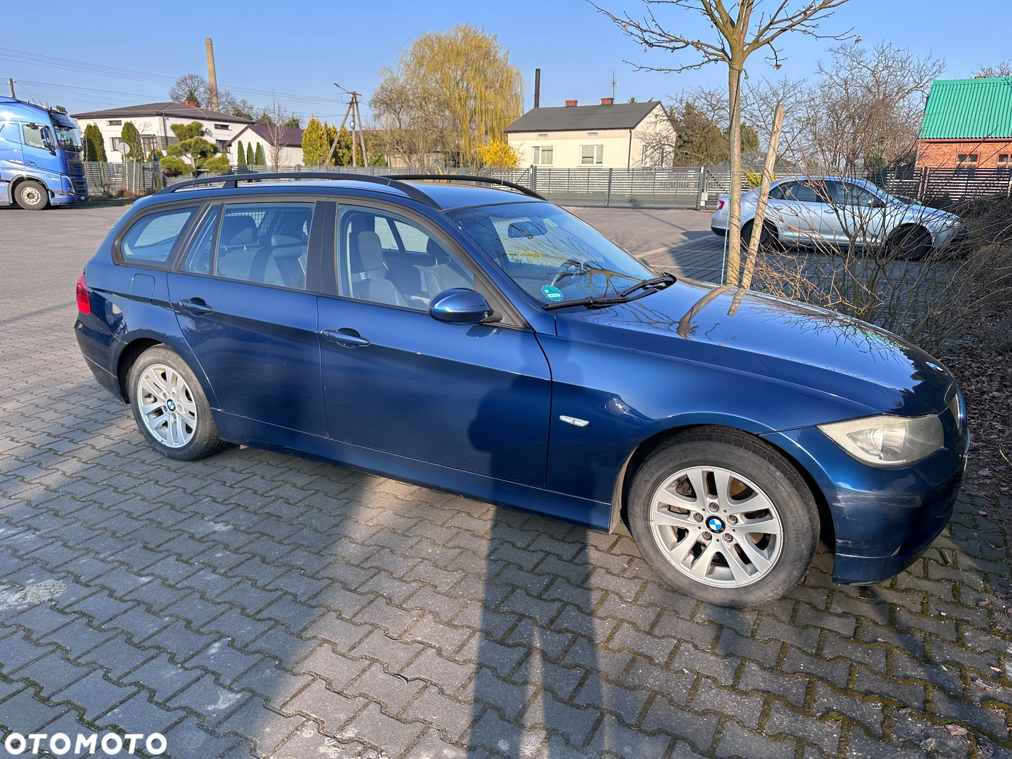 BMW Seria 3 320i - 3