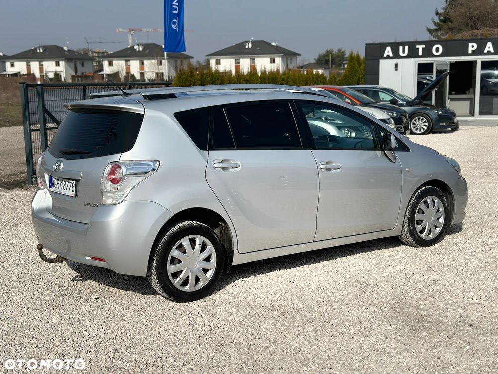 Toyota Verso 2.0 D-4D Luna - 7
