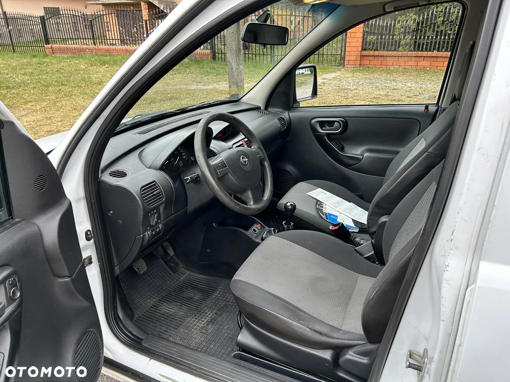 Opel Combo - 14