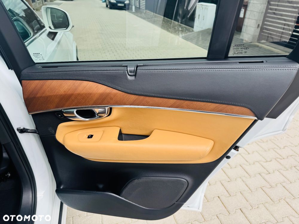 Volvo XC 90 T6 AWD Geartronic Inscription - 20