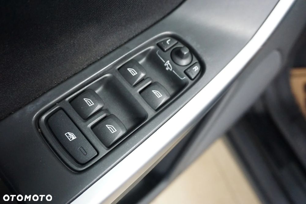 Volvo XC 60 DRIVe Kinetic - 26