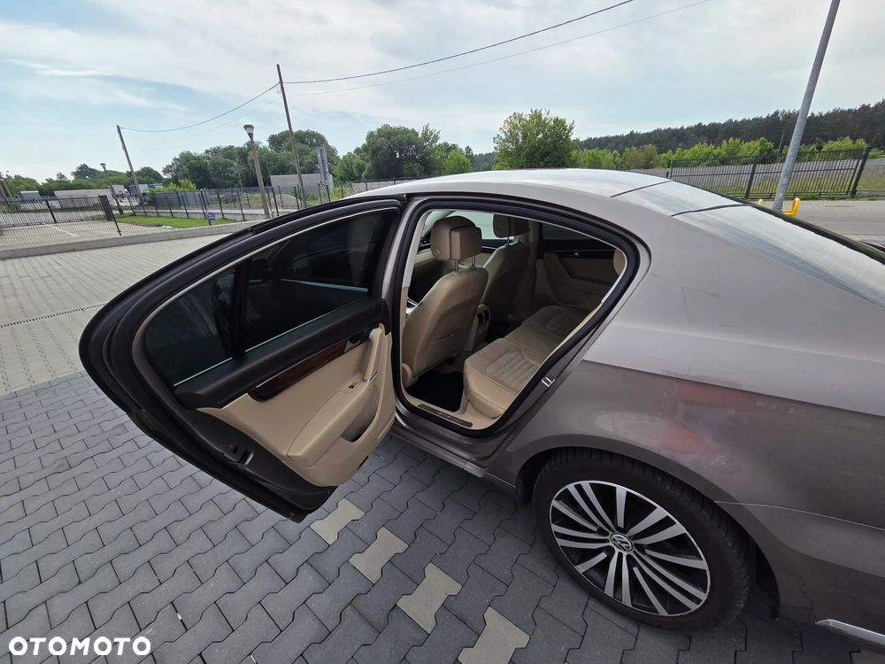 Volkswagen Passat 1.8 TSI Comfortline DSG - 15