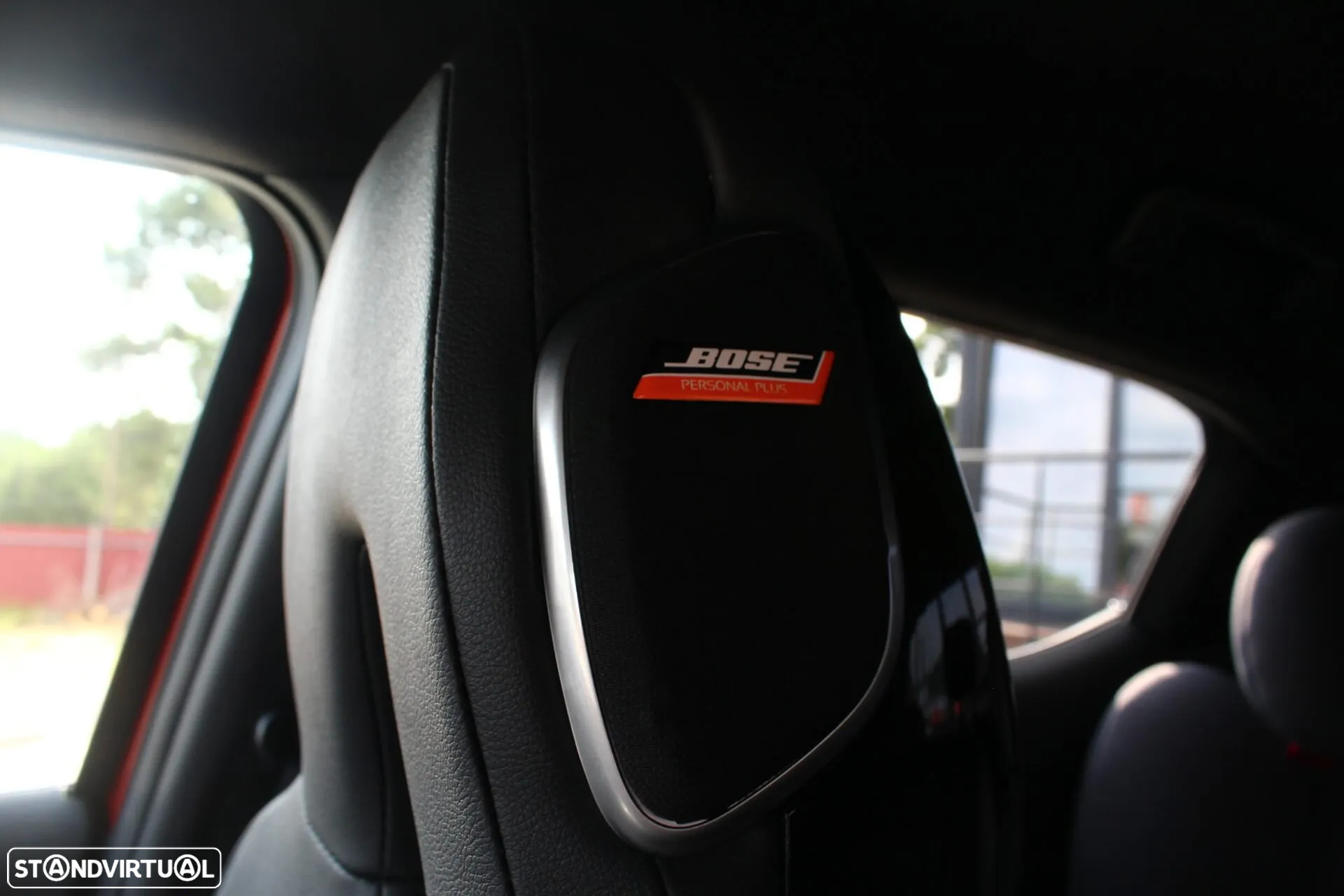 Nissan Juke 1.0 DIG-T Tekna Two Tone DCT - 11