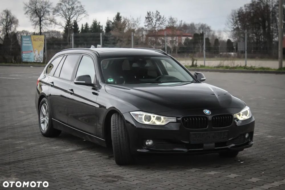 BMW Seria 3 320d Sport-Aut - 4