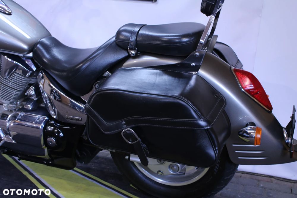 Honda VTX - 25