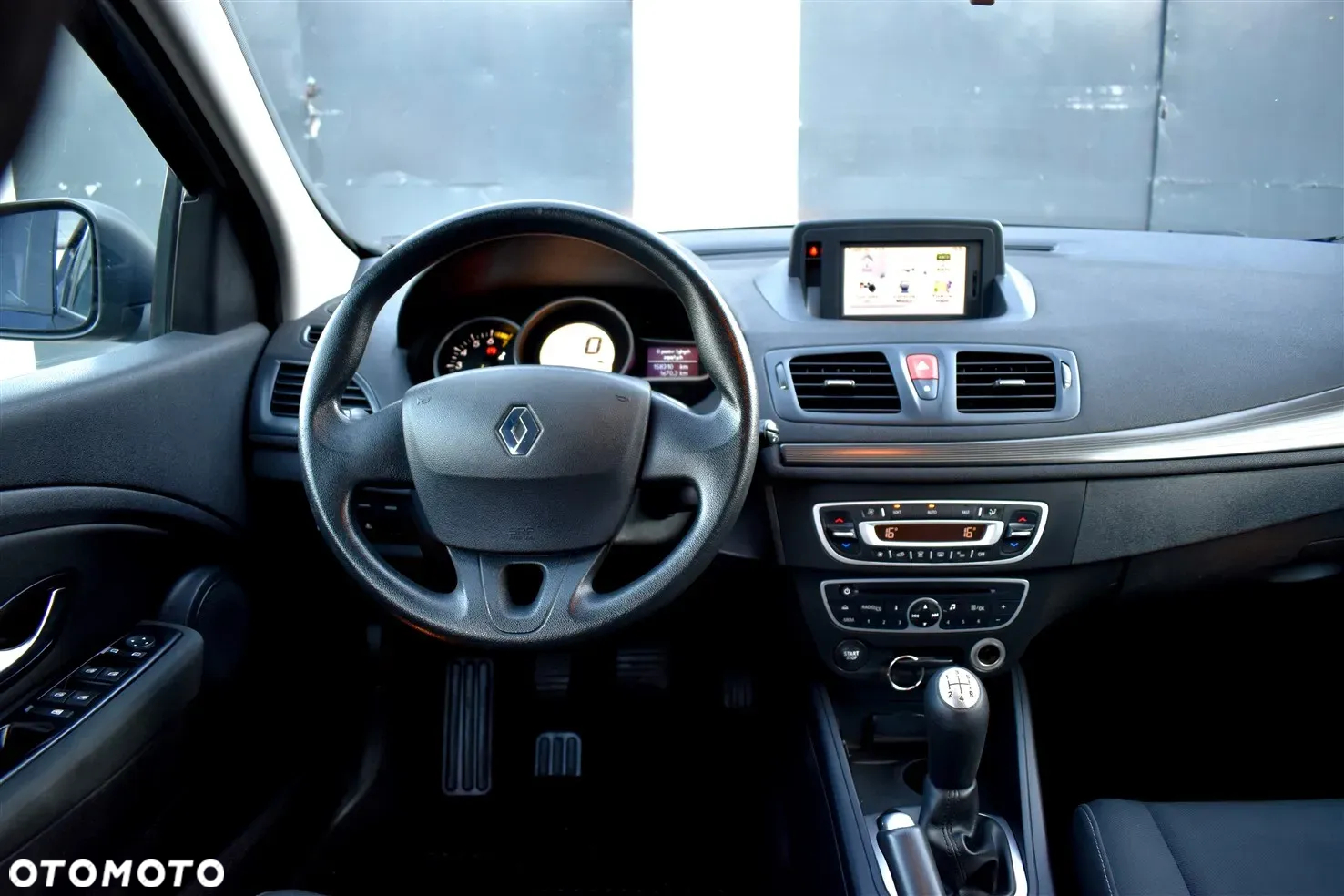 Renault Megane 1.6 16V 110 TomTom Edition - 32