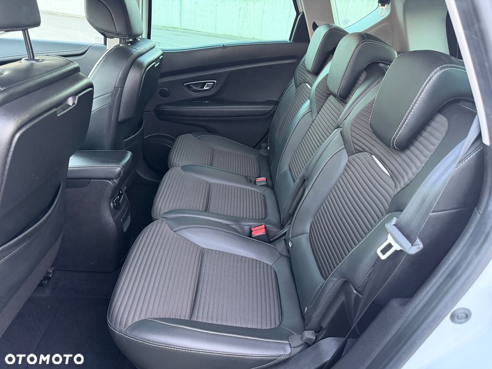 Renault Scenic 1.3 TCe FAP Intens EDC - 12