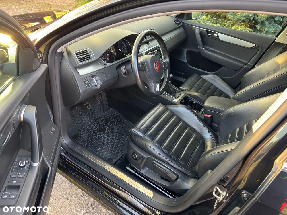 Volkswagen Passat - 6