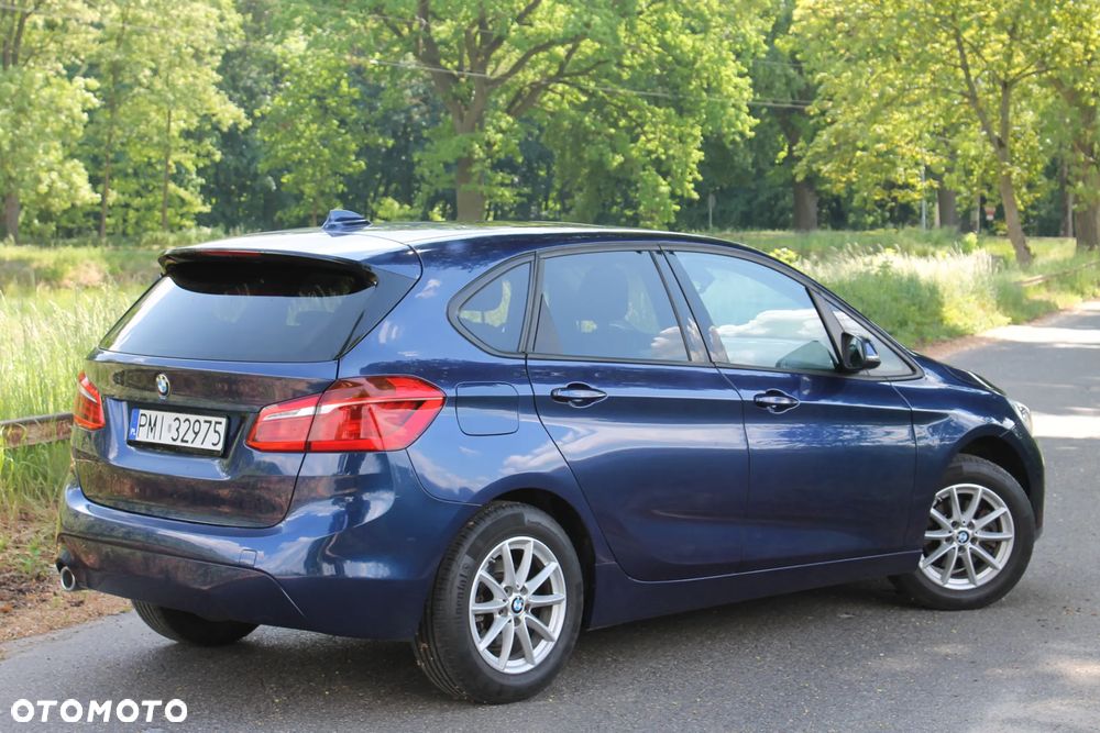 BMW Seria 2 216d - 2