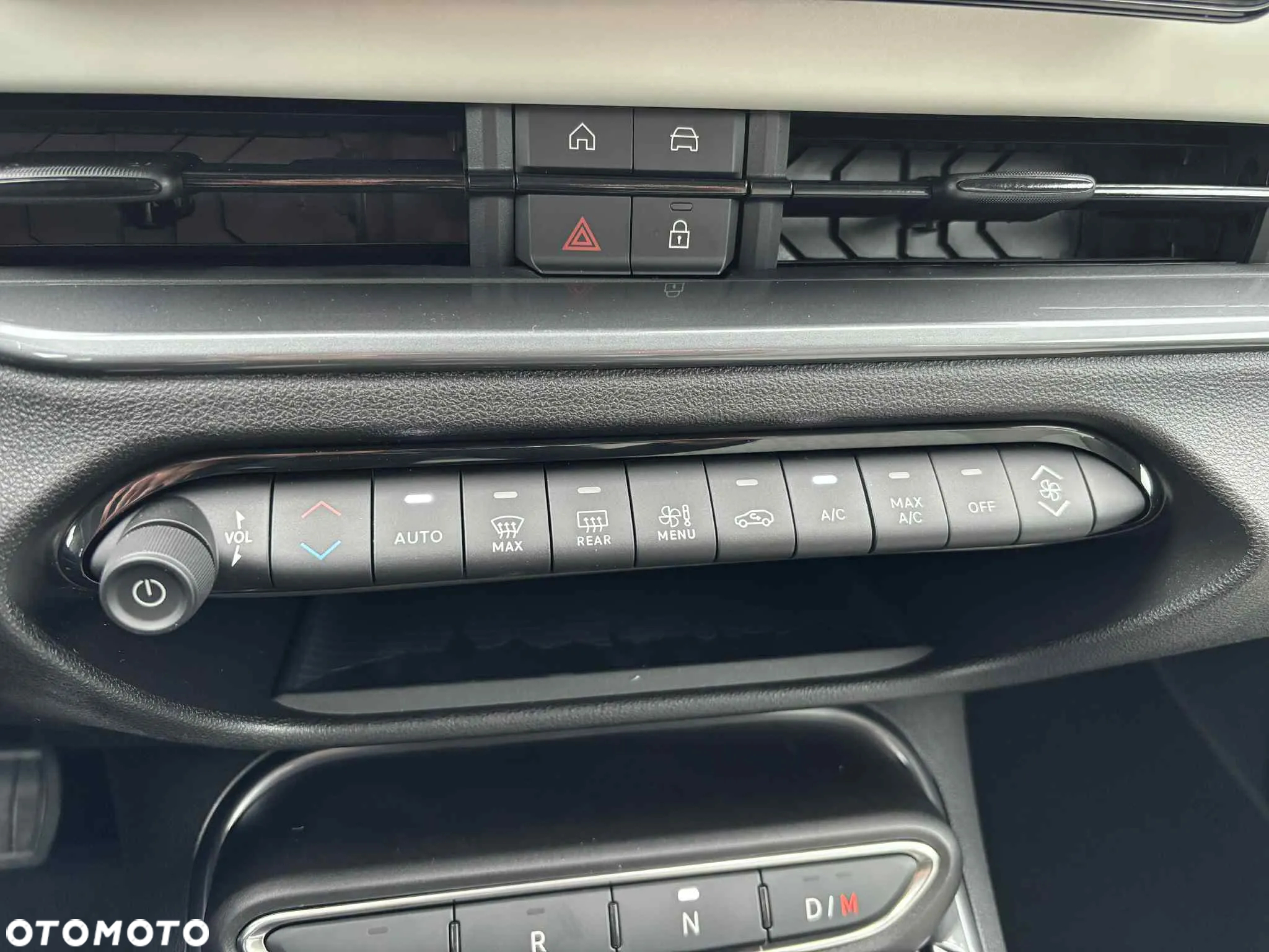 Fiat 600 1.2 Turbo Hybrid La Prima eDCT - 34