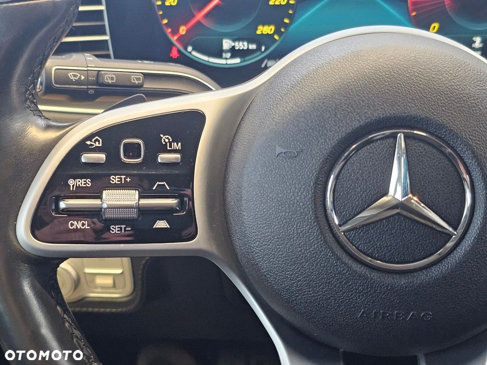 Mercedes-Benz GLE - 28