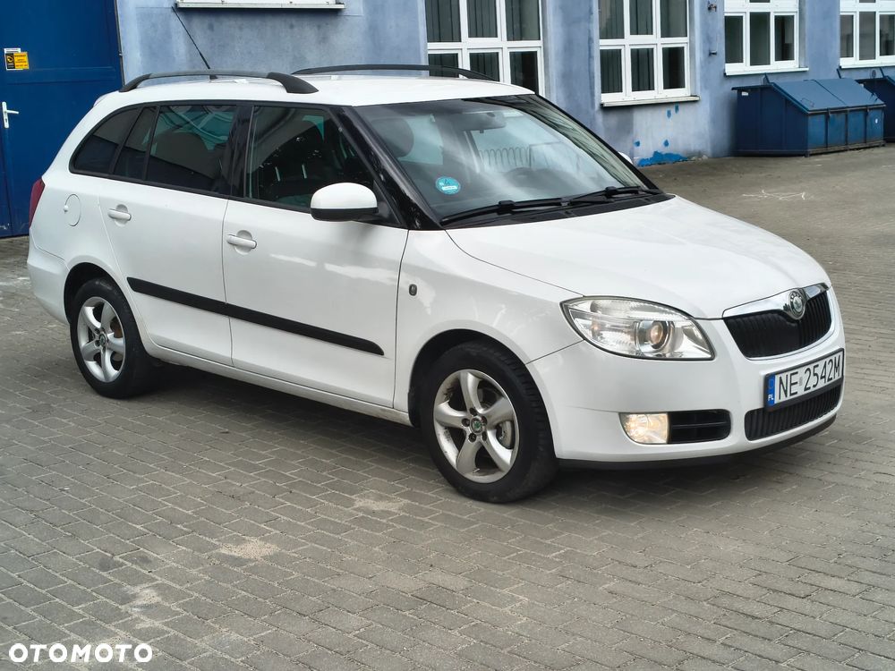 Skoda Fabia 1.4 16V Sportline - 12