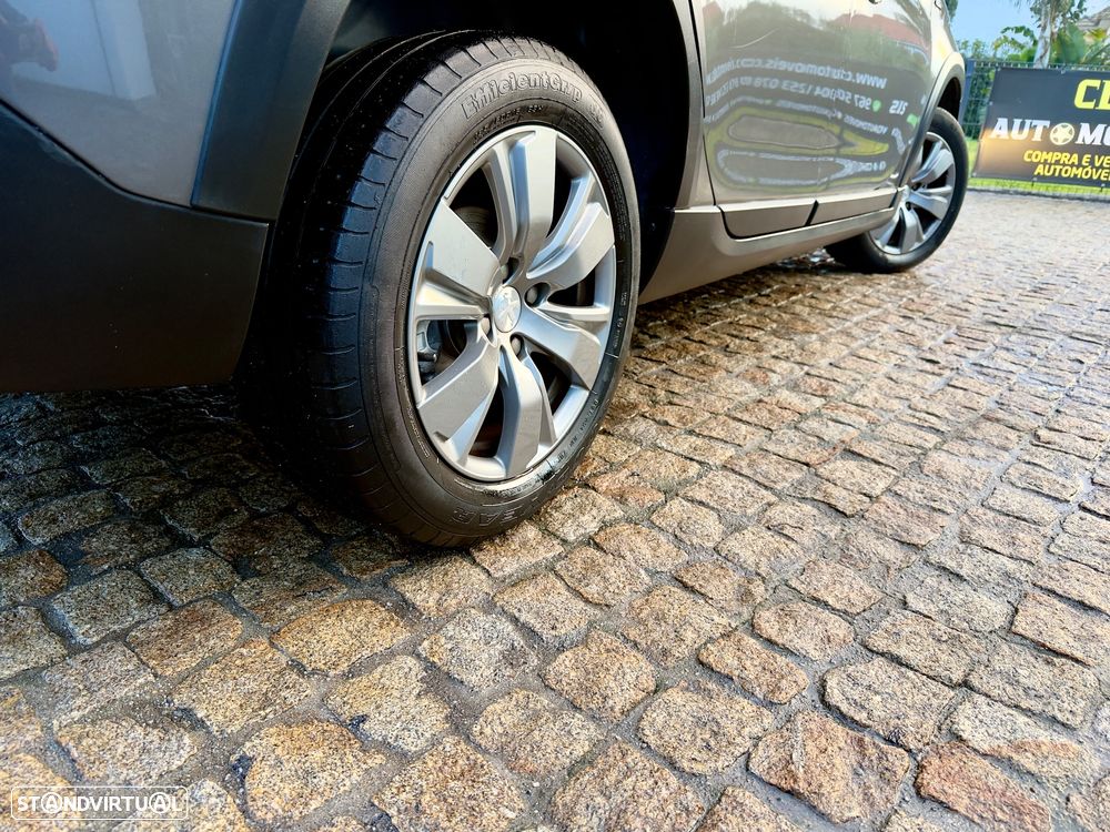 Peugeot 2008 1.5 BlueHDi Signature - 18