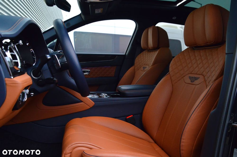 Bentley Bentayga V8 - 14