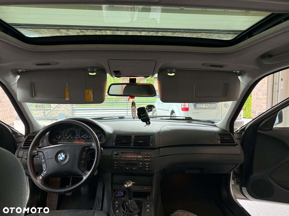 BMW Seria 3 320d - 12