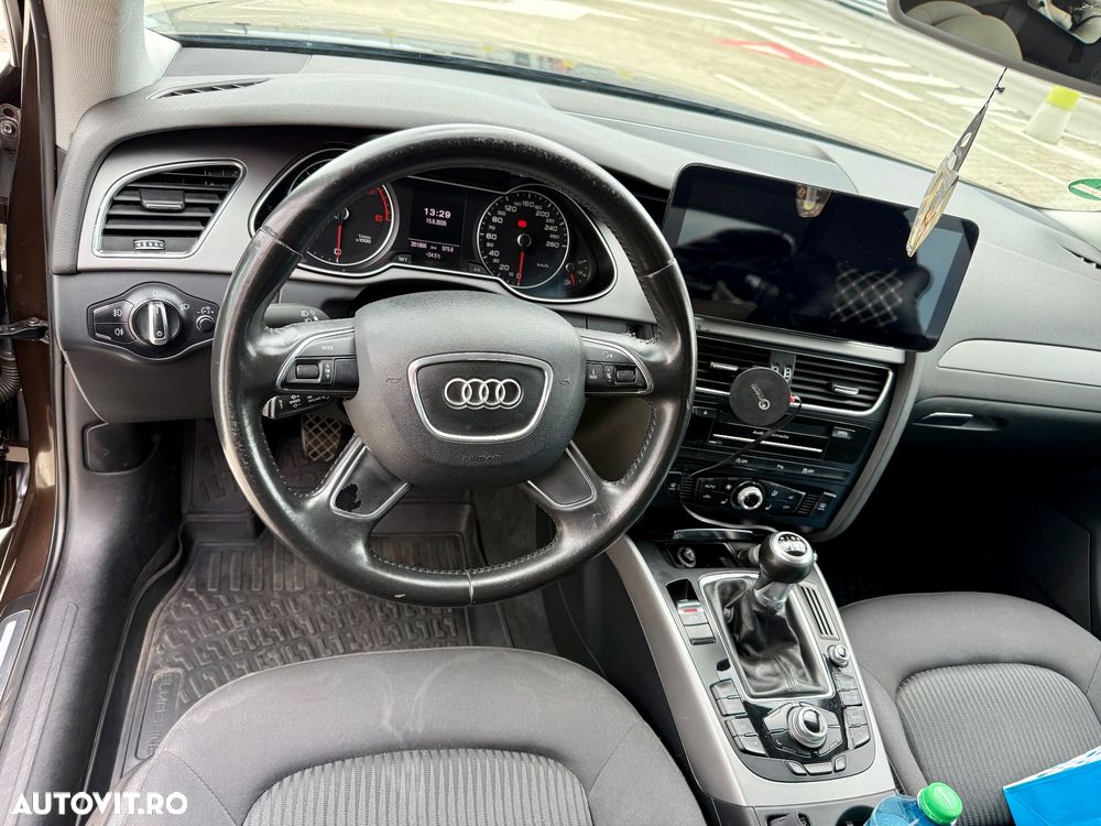 Audi A4 Limuzina 2.0 TDI - 9