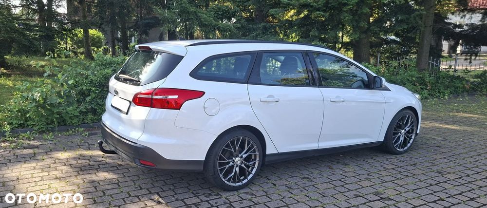 Ford Focus 1.5 TDCi Titanium - 10