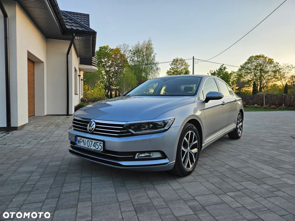 Volkswagen Passat 2.0 TDI SCR Comfortline DSG - 2