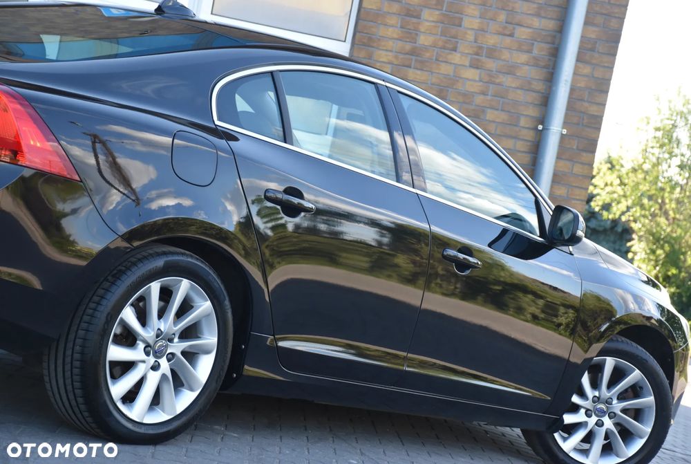Volvo S60 D3 Summum - 40