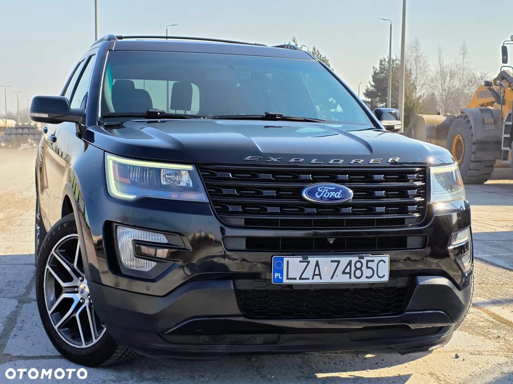 Ford Explorer - 2