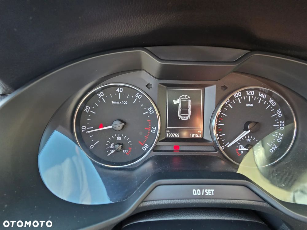 Skoda Octavia 1.4 TSI Ambition - 8