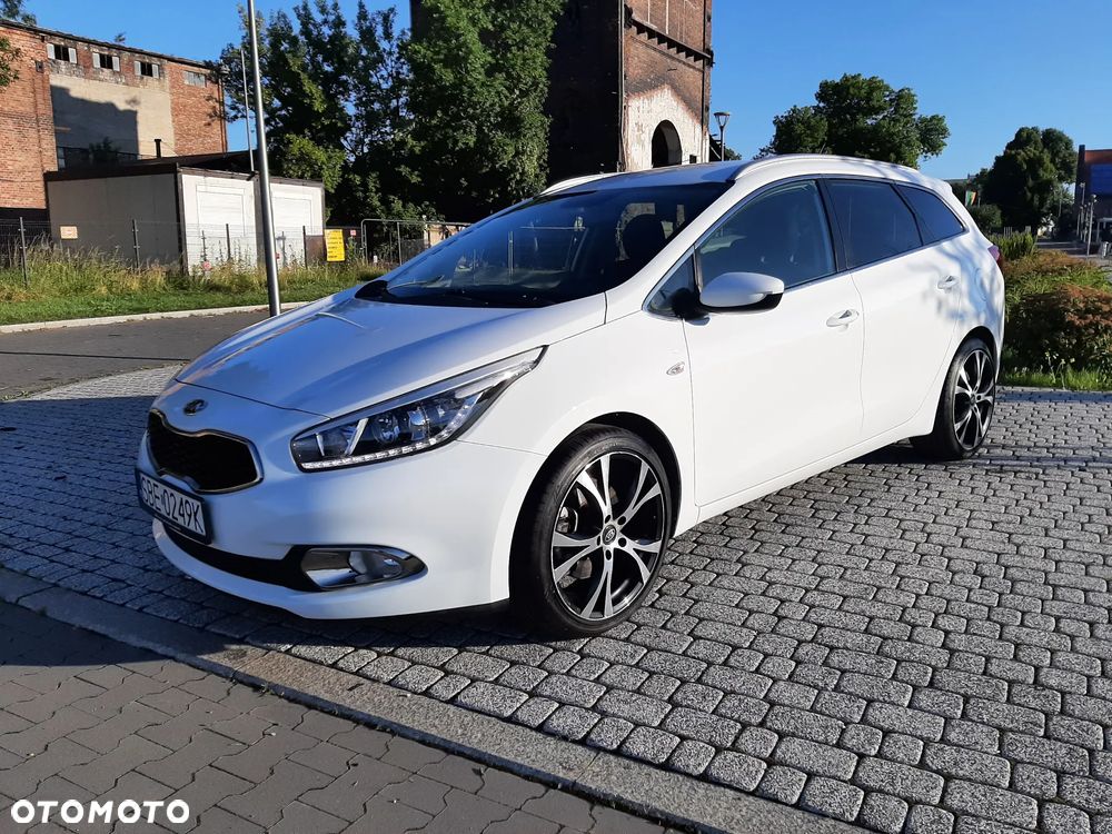 Kia Ceed 1.6 GDI Spirit - 1