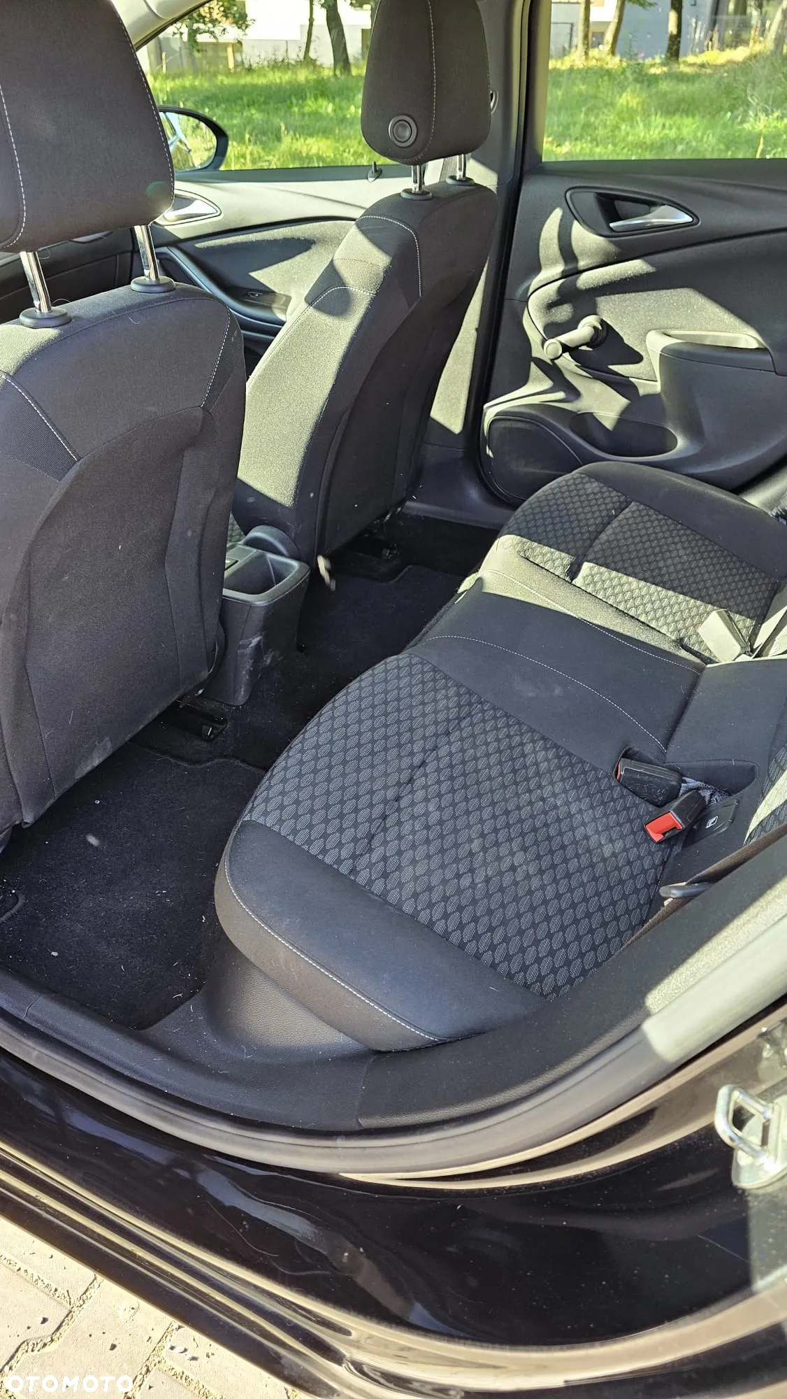 Opel Astra V 1.4 Essentia - 9