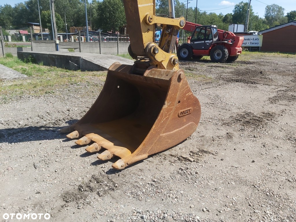 Caterpillar 320 EL - 17