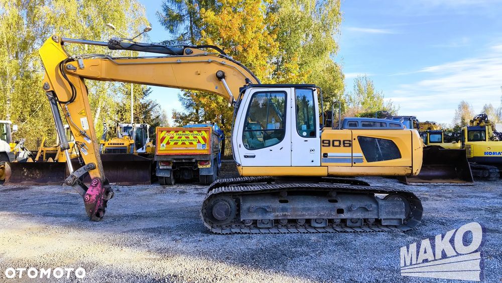Liebherr R906 LC - 1
