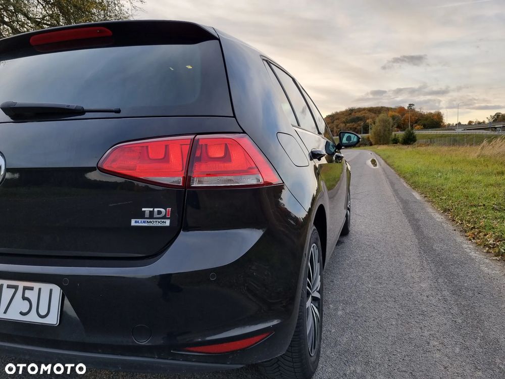 Volkswagen Golf 1.6 TDI BlueMotion Technology Allstar - 20