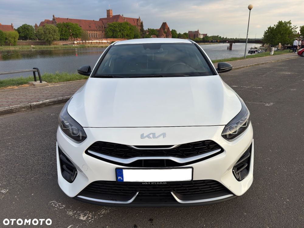 Kia ProCeed - 7