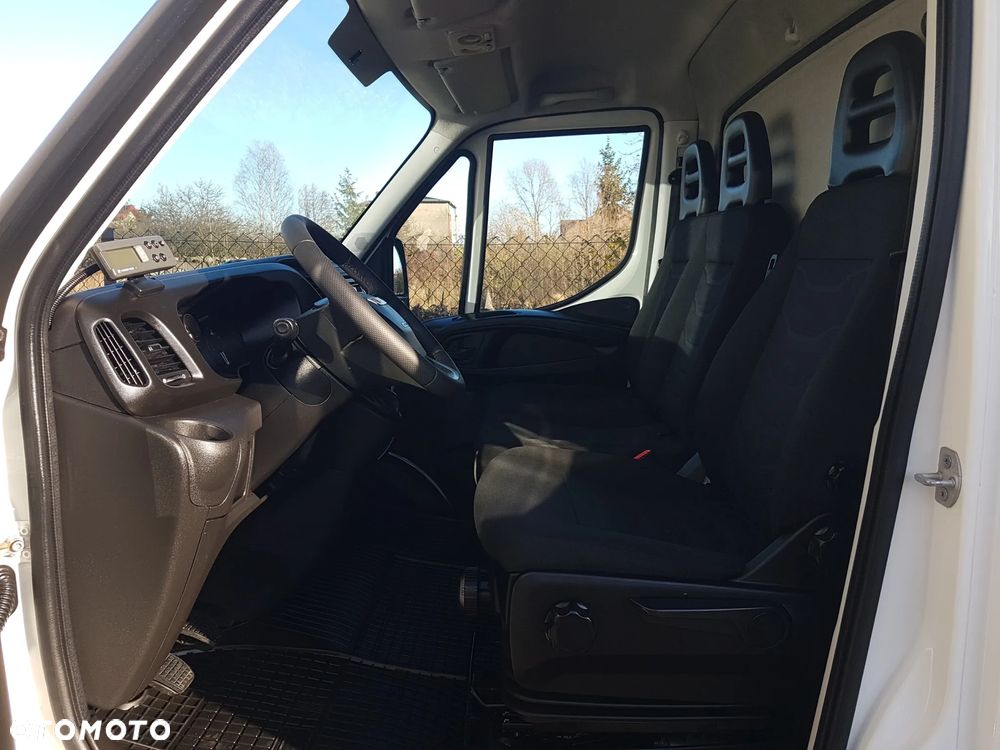 Iveco DAILY 6EP CHŁODNIA MROŹNIA IZOTERMA AGREGAT THERMO KING V-200 MAX GRZANIE 3,41x2,09x2,10 - 21