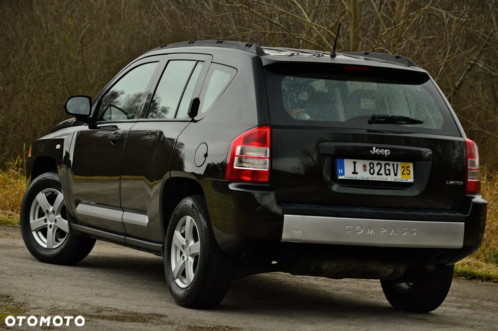 Jeep Compass 2.4 Limited - 9