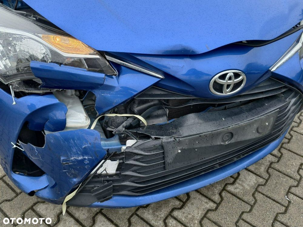 Toyota Yaris - 14