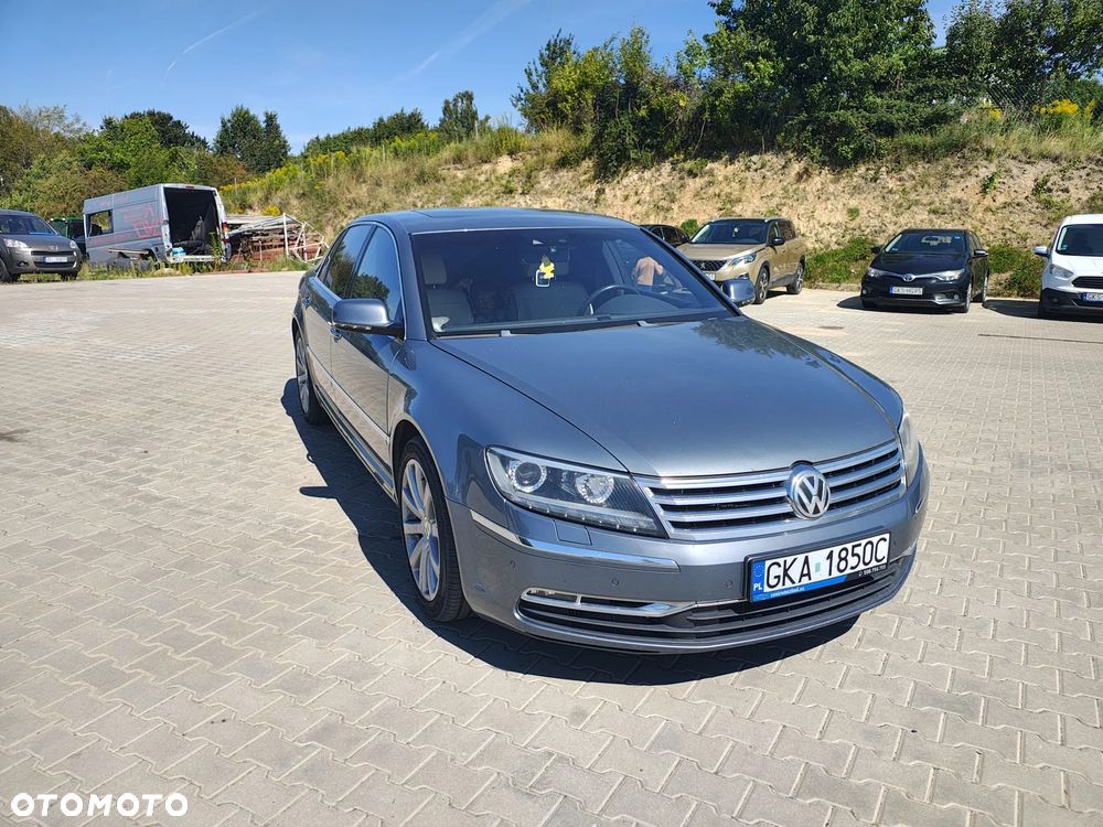 Volkswagen Phaeton 4.2 V8 4MOTION langer Radstand Automatik (5 Sitzer) - 4