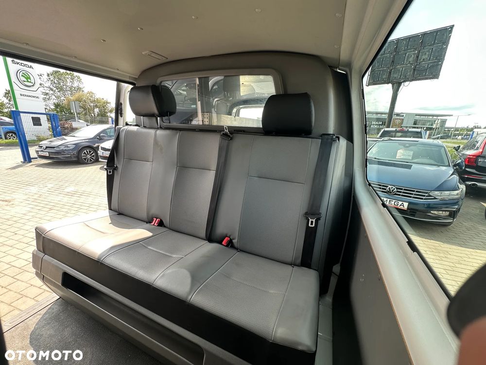 Volkswagen Transporter - 17