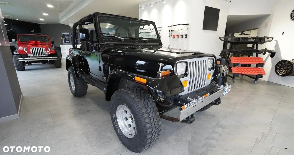 Jeep Wrangler - 6