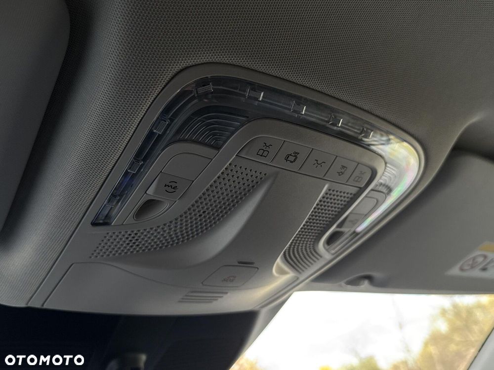 Mercedes-Benz Vito - 23