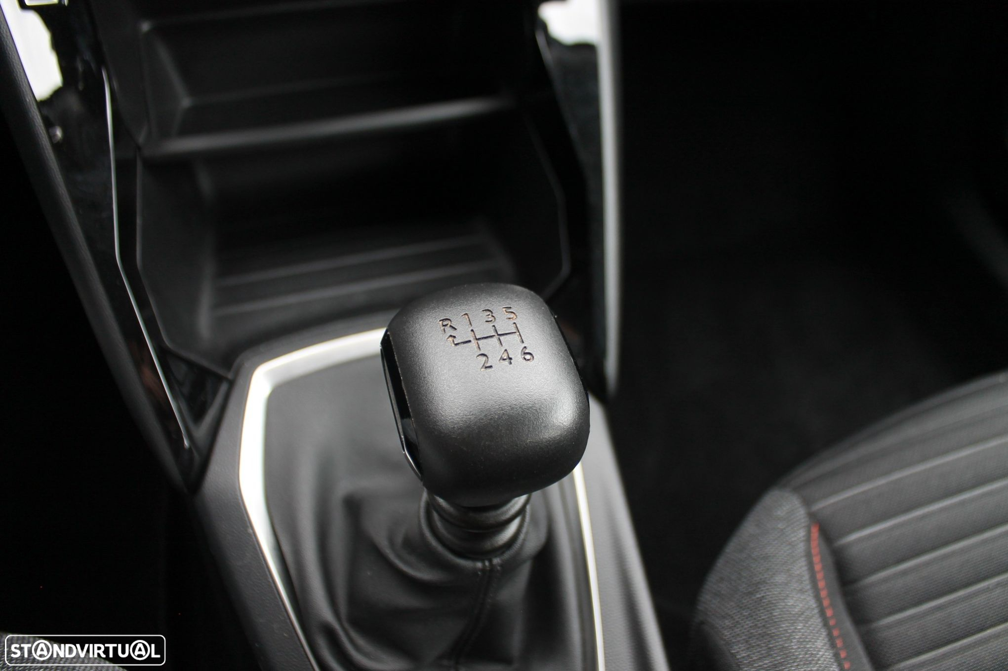 Peugeot 2008 1.5 BlueHDi Active - 18