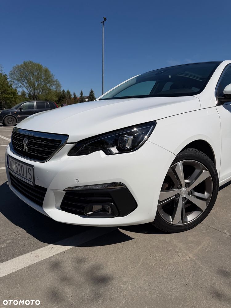 Peugeot 308 1.2 PureTech Allure Pack S&S EAT8 - 1