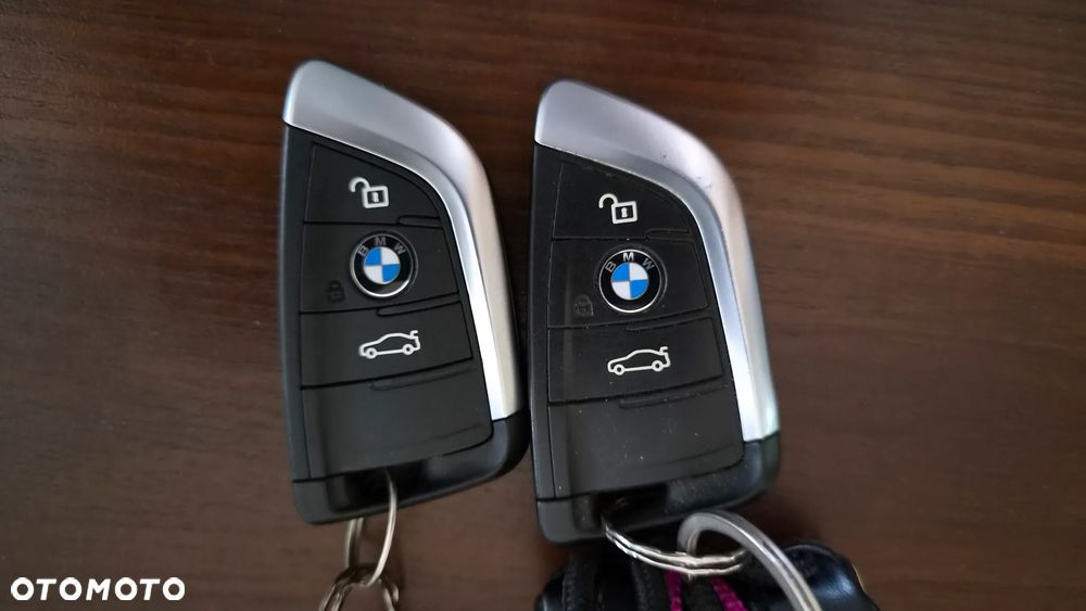 BMW X1 xDrive18d - 21