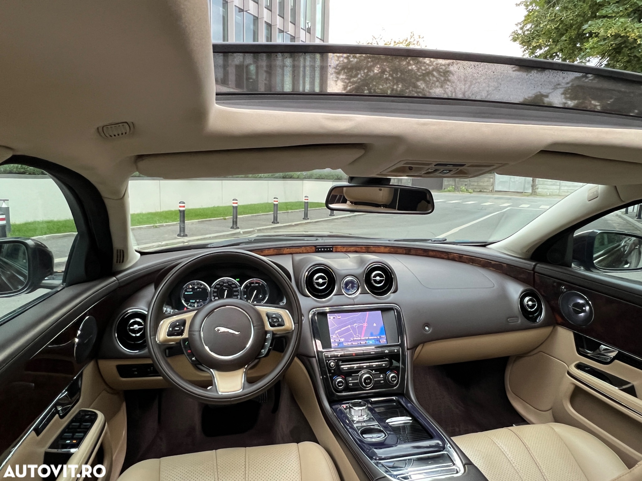 Jaguar XJ 3.0 V6 Premium Luxury Aut LWB - 12