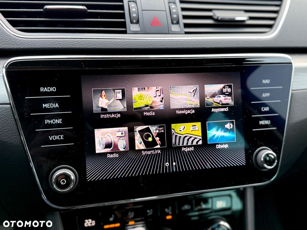 Skoda Superb 2.0 TDI SCR Style DSG - 31