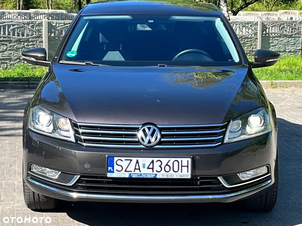 Volkswagen Passat - 31