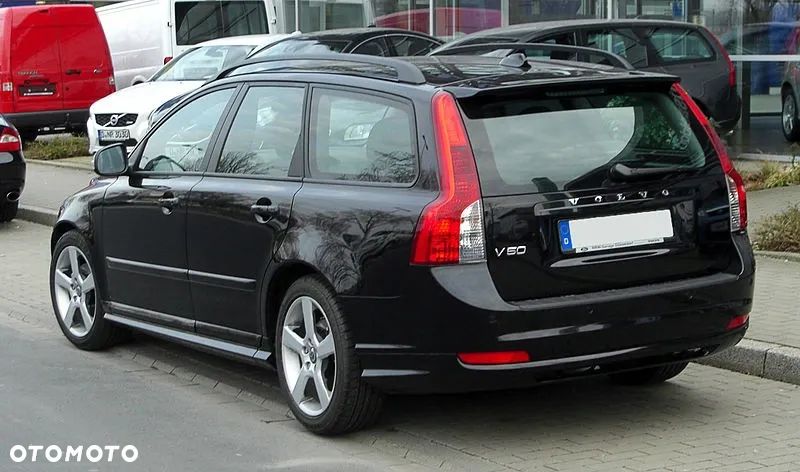VOLVO V50 R DESIGN SPOILER DASZEK PODKŁAD - 10