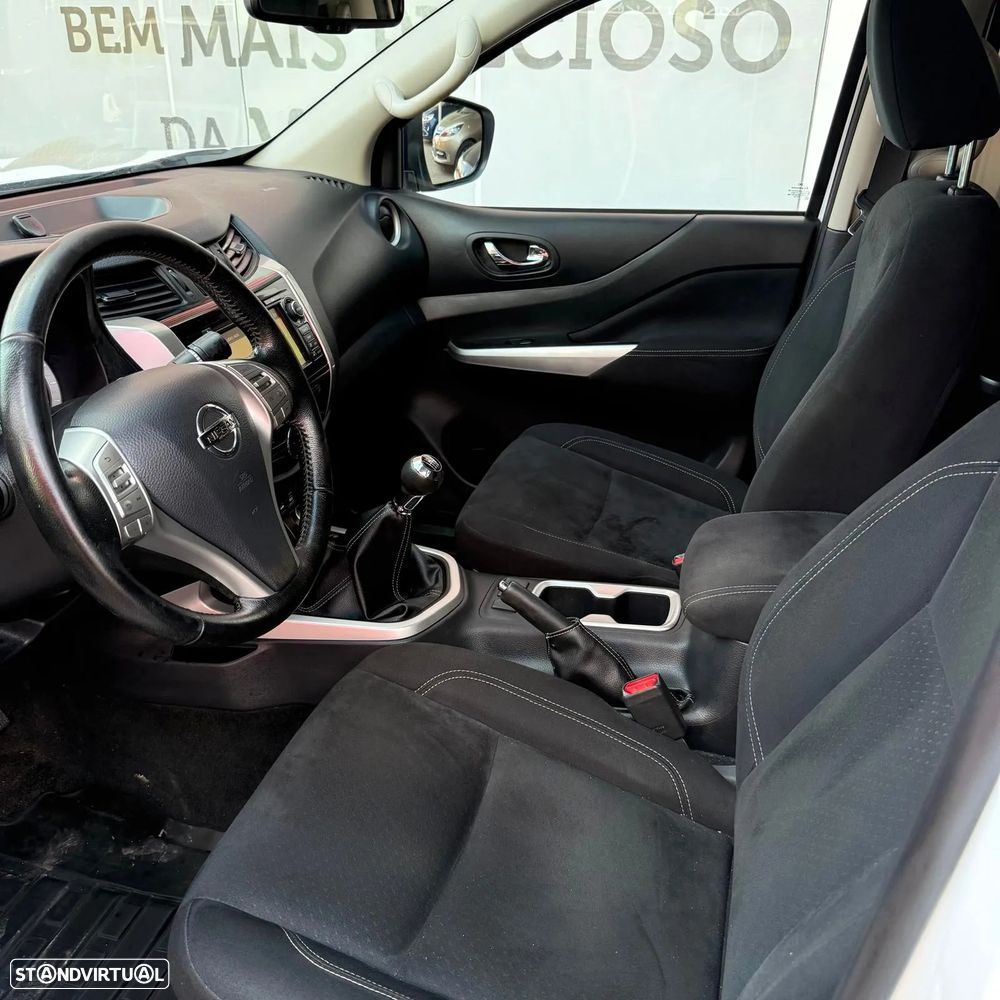 Nissan Navara 2.3 dCi CD 4WD N-Connecta - 17