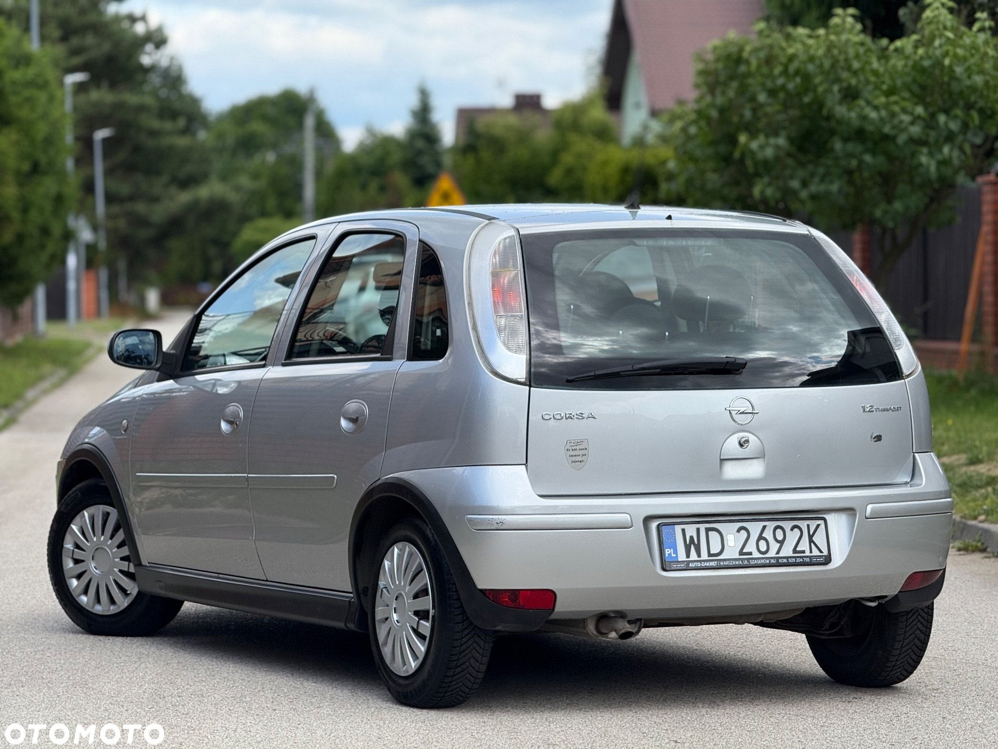 Opel Corsa 1.2 16V Cosmo - 4